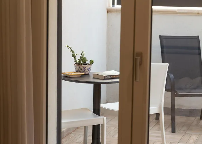 Bed & Breakfast Oneira 4*