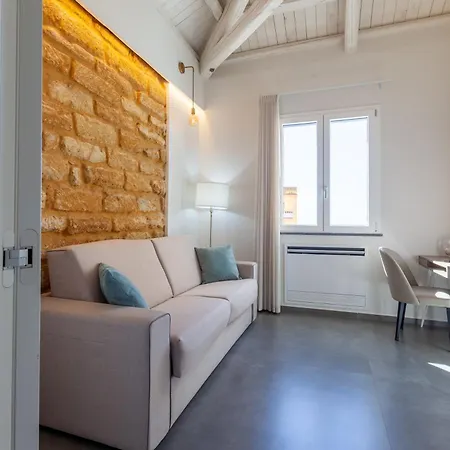 Oneira Bed & Breakfast